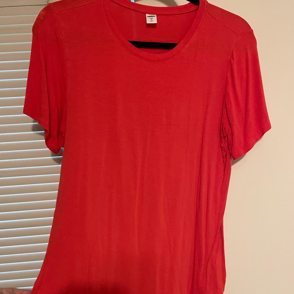 Red Oldnavy Luxe Basic Tee